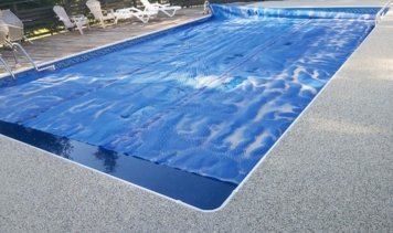 pool-deck-rubber-surfacing